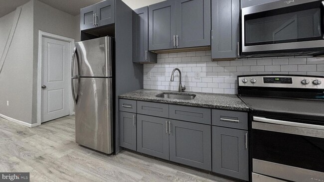 property at 141 N Peach St