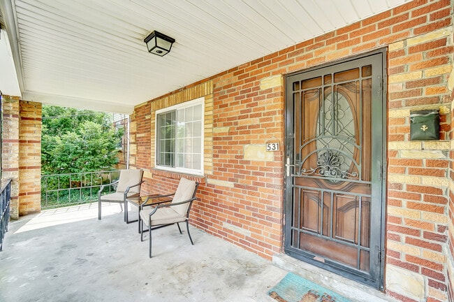 531 Norway Ave, Unit 1 in Cincinnati, OH - Building Photo - Building Photo