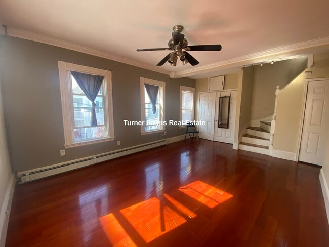 67 Flint St, Unit 2