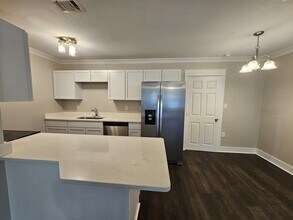 200 Spencer Dr in Fort Walton Beach, FL - Building Photo - Building Photo