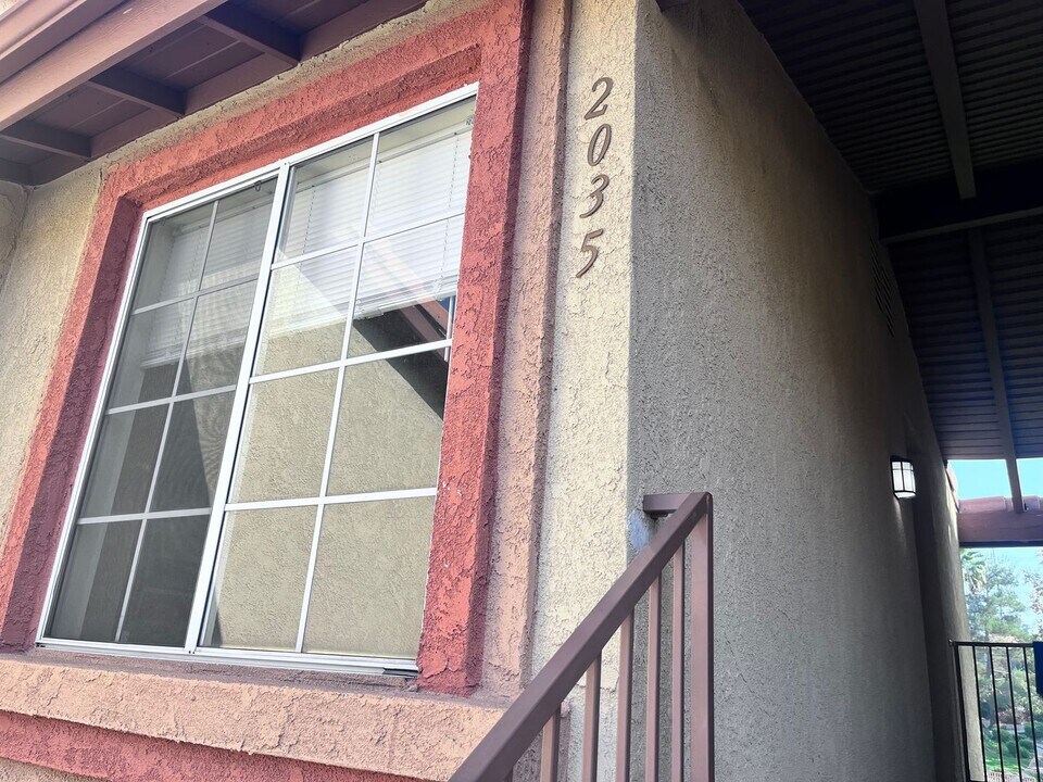 1365 Crafton Ave in Mentone, CA - Building Photo