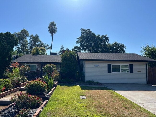 property at 1207 Palm Ave