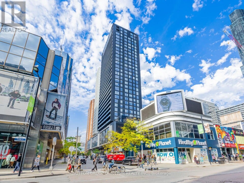 20 Edward St in Toronto, ON - Building Photo