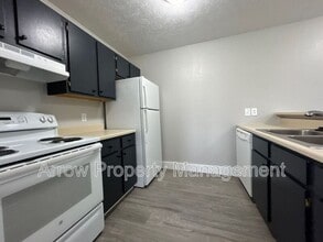 940 27th St in Clarinda, IA - Building Photo - Building Photo