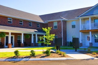 Harmony Village in Georgetown, KY - Foto de edificio - Building Photo