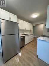 75 High St in London, ON - Building Photo - Building Photo