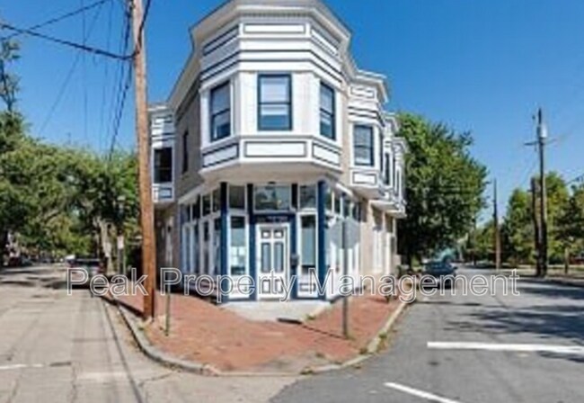 300 W Clay St in Richmond, VA - Building Photo - Building Photo