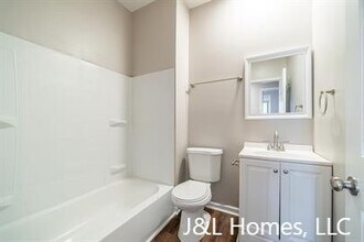 170 S Highland Ave in Columbus, OH - Building Photo - Building Photo
