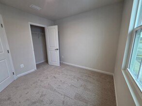 3346 Marble Loop in Harrisonburg, VA - Building Photo - Building Photo