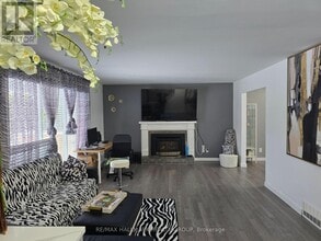 2706 Hickson Crescent in Ottawa, ON - Building Photo - Building Photo