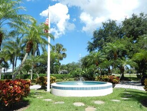 301 Muirfield Ct in Jupiter, FL - Building Photo - Building Photo
