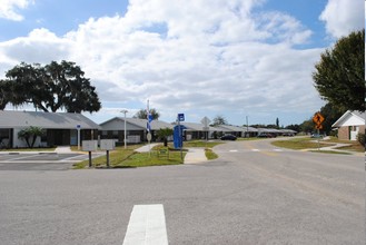 Palmetto Villas in Palmetto, FL - Foto de edificio - Building Photo