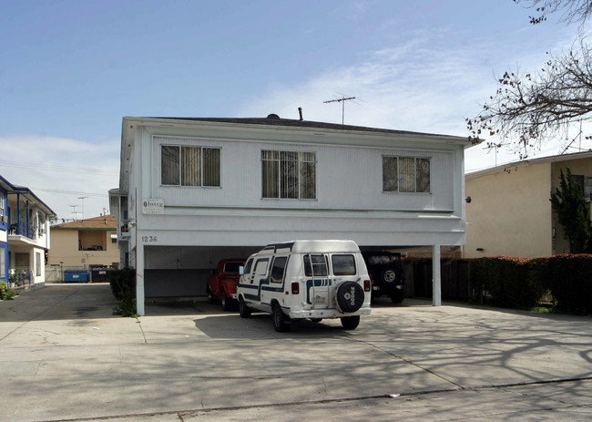 1236 S Sherbourne Dr in Los Angeles, CA - Building Photo - Building Photo