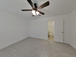 13023 Shells Ln in Crosby, TX - Building Photo - Building Photo