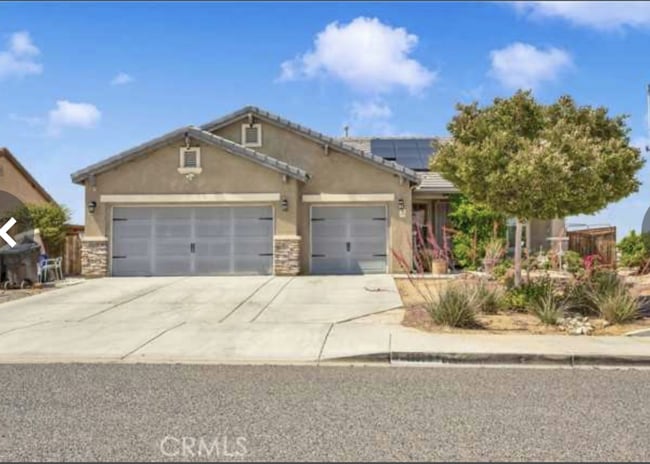 13998 Old Mill Ln in Victorville, CA - Foto de edificio - Building Photo