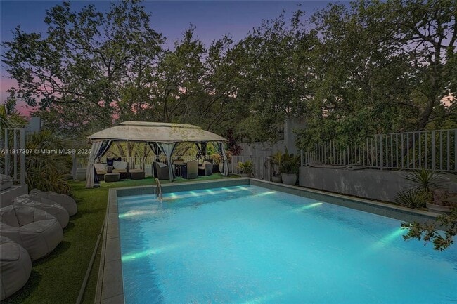 property at 3861 Kumquat Ave