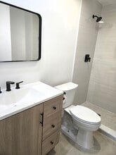 5347 Emerald Isle Dr in Orlando, FL - Building Photo - Building Photo