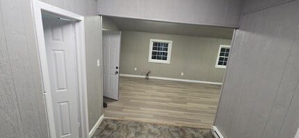 209 Burch St in Athens, WV - Building Photo - Building Photo