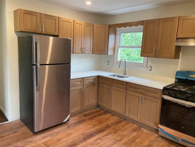 property at 619 Grassmere Terrace