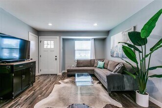 2519 Province Ln in Dallas, TX - Building Photo - Building Photo