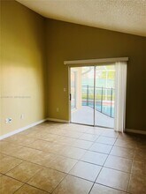 332 Oceanside Ct in Kissimmee, FL - Building Photo - Building Photo