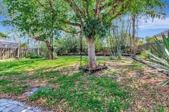 22300 Sands Point Dr in Boca Raton, FL - Building Photo - Building Photo