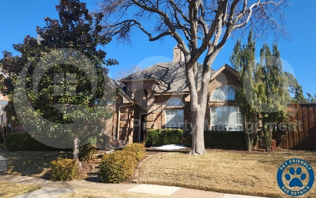 property at 1716 Seminary Dr