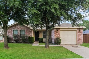 1435 Sax Leigh Dr in Dallas, TX - Building Photo