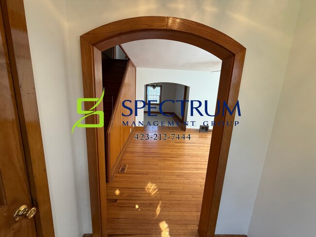 1148 Lake Dr in Dandridge, TN - Building Photo - Building Photo