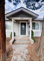 525 N 2nd St in Klamath Falls, OR - Building Photo