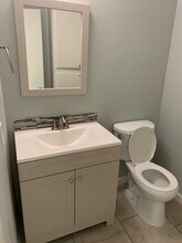 11916 Venice Blvd, Unit 1 in Los Angeles, CA - Foto de edificio - Building Photo