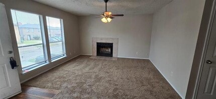 8117 Foxfire Ln in White Settlement, TX - Building Photo - Building Photo