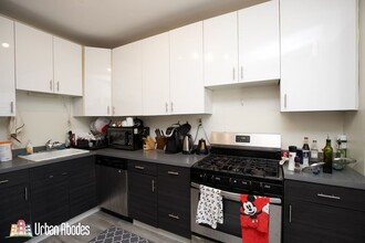 849 W Fletcher St, Unit A06C in Chicago, IL - Building Photo - Building Photo