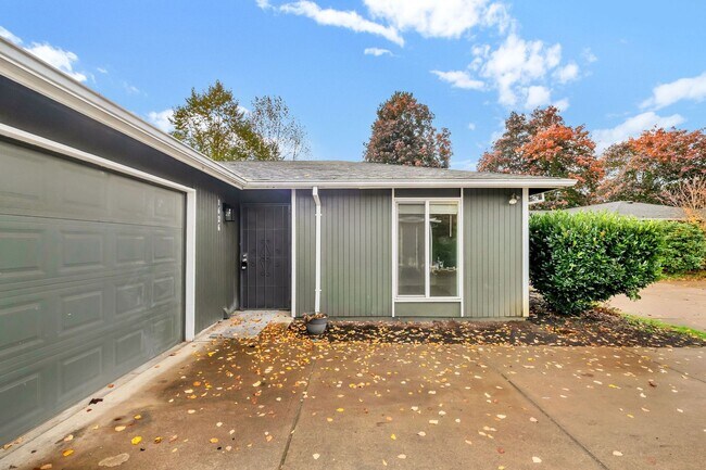 1628-1628 Madras St SE in Salem, OR - Building Photo - Building Photo