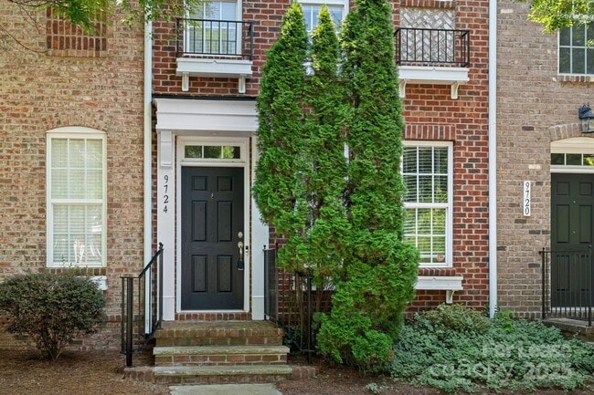 9724 Longstone Ln in Charlotte, NC - Building Photo - Building Photo