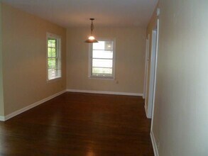 1507 Travis Heights Blvd in Austin, TX - Building Photo - Building Photo