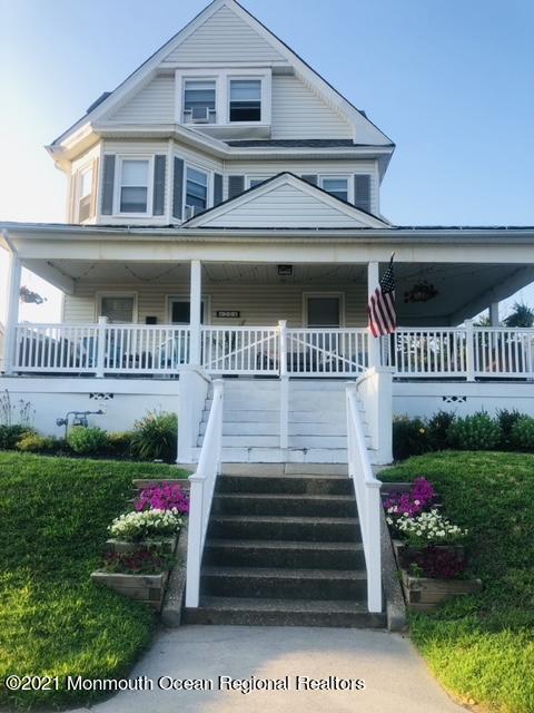 204 4th Ave in Bradley Beach, NJ - Building Photo