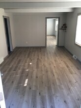 1433 Witzel Ave, Unit 2 in Oshkosh, WI - Building Photo - Building Photo