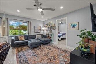 817 Courtington Ln in Ft. Myers, FL - Building Photo - Building Photo