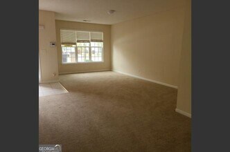 2290 Nicole Dr in Hampton, GA - Building Photo - Building Photo