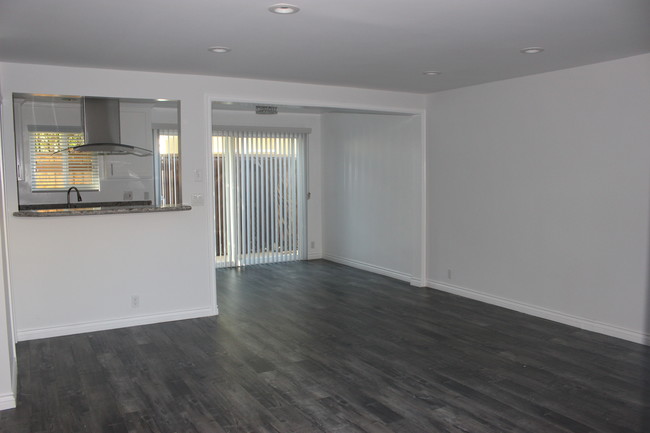 1846 9th St, Unit 1 in Santa Monica, CA - Building Photo - Building Photo