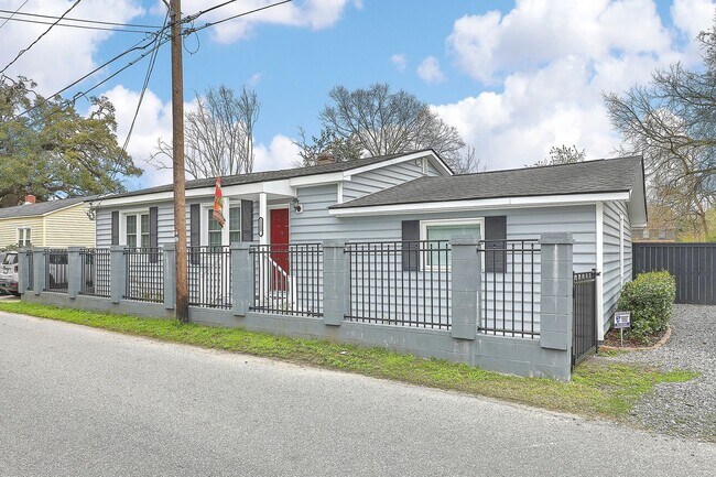 1133 Brody Ave in Charleston, SC - Building Photo - Building Photo