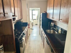 201 St Pauls Ave in Jersey City, NJ - Building Photo - Building Photo