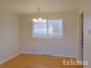 2011 N Circle Dr, Unit 522 in Colorado Springs, CO - Foto de edificio - Building Photo