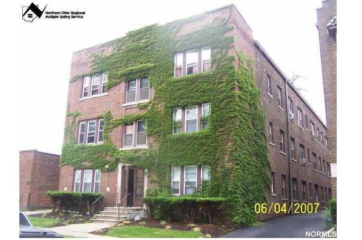 1326 W 116th St in Cleveland, OH - Building Photo