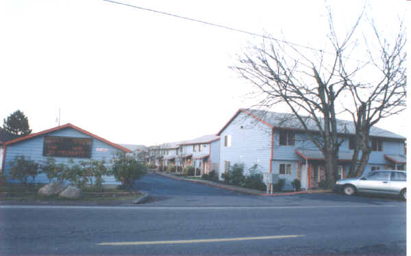 Maple Place Apartments in Portland, OR - Building Photo - Building Photo