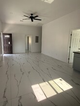 3994 Massachusetts Ave in La Mesa, CA - Building Photo - Building Photo
