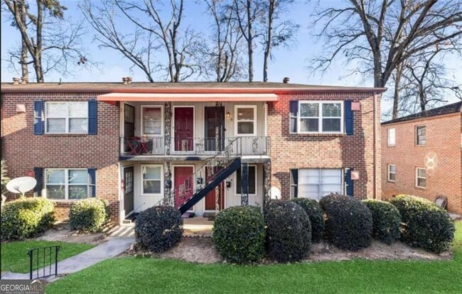 property at 2429 Lawrenceville Hwy