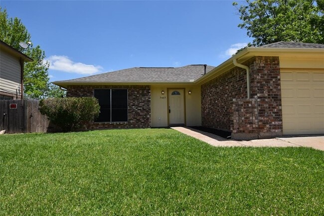 7407 Cortes Dr photo'