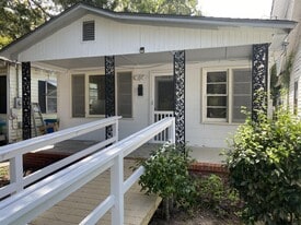 1308 Congress St in Beaufort, SC - Building Photo